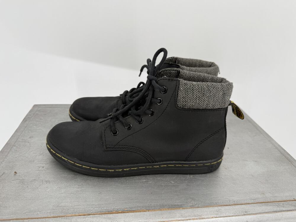 Dr. Martens Maelly Womens US 7 Black Herringbone Padded Collar Ankle Boots JY004